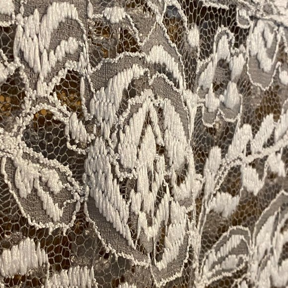 Maurices XL Overlay Top with Floral Pattern - Picture 2 of 5